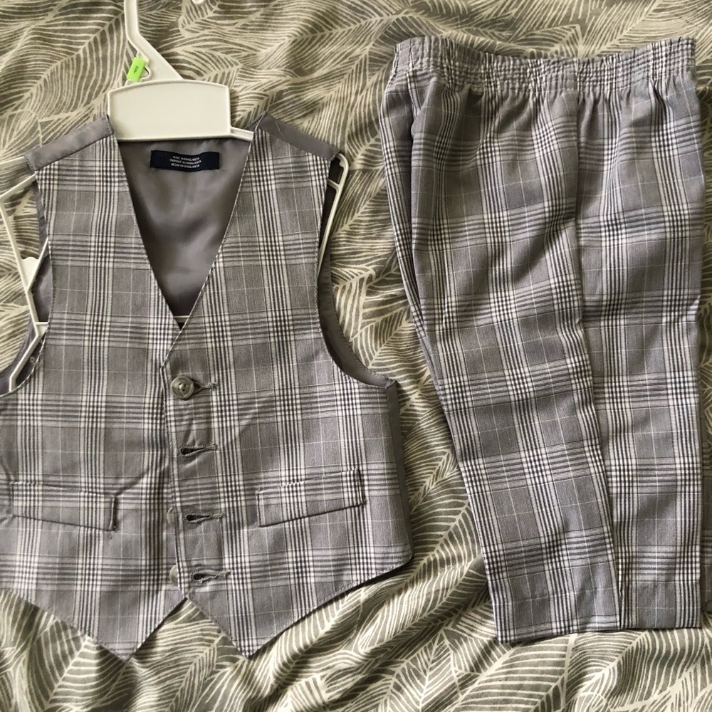 2 Piece Vest & Crop Pants